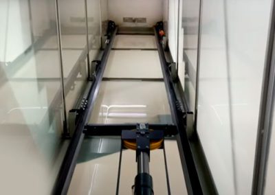 INSTAL·LACIÓ D’ASCENSOR HIDRÀULIC (VÍDEO)